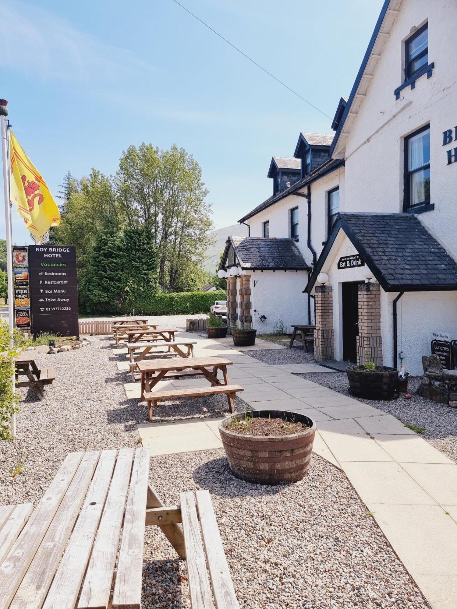 Roy Bridge Hotel Fort William Exteriör bild